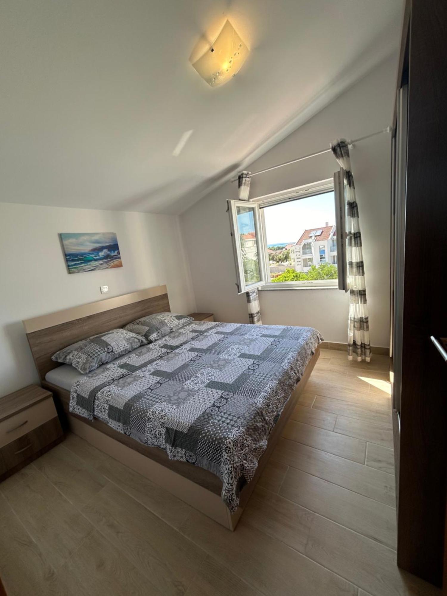 Apartmani Lovrencic Vrsi Eksteriør billede